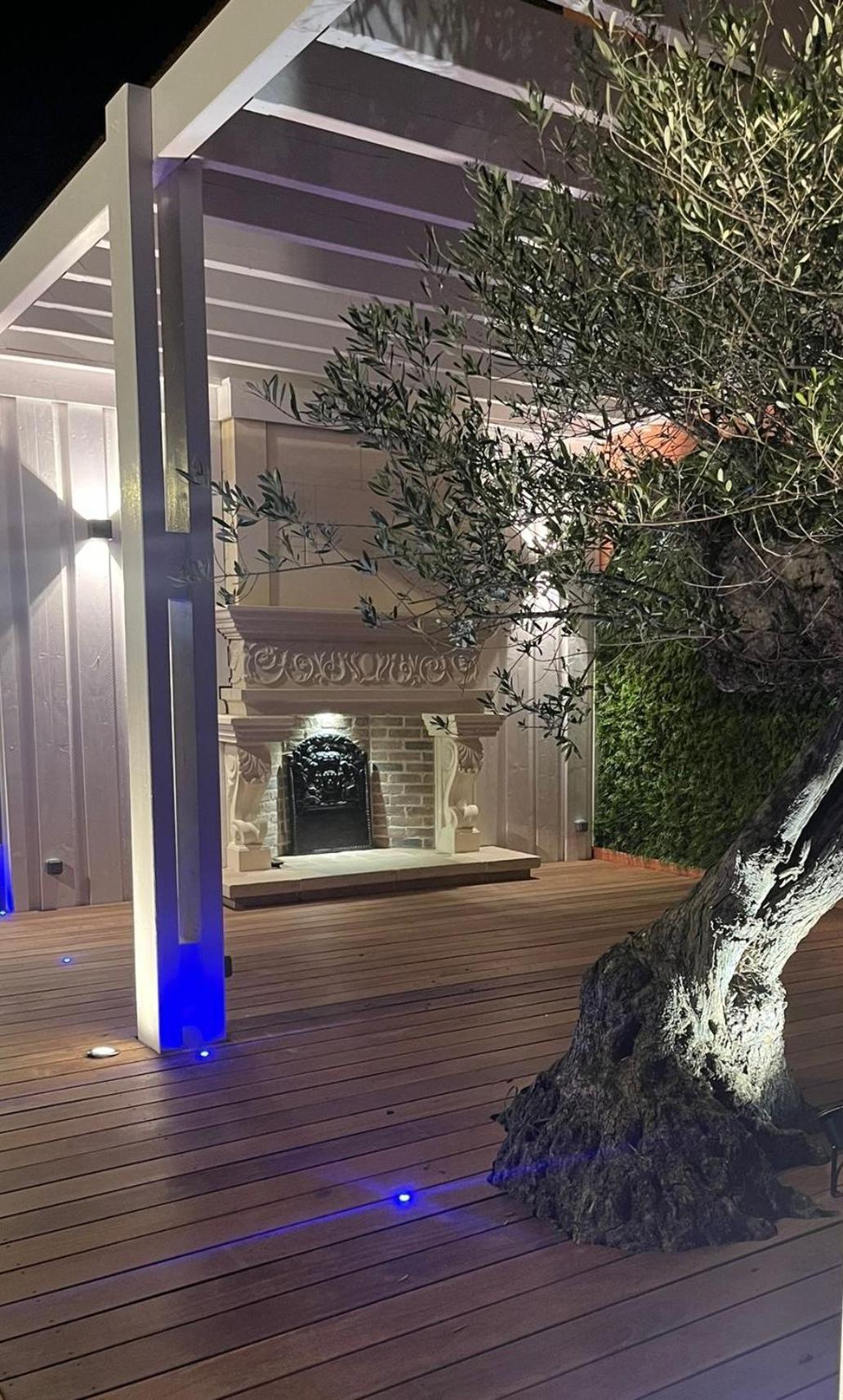 Cit'Hotel Des 2 Golfs Leucate Eksteriør billede