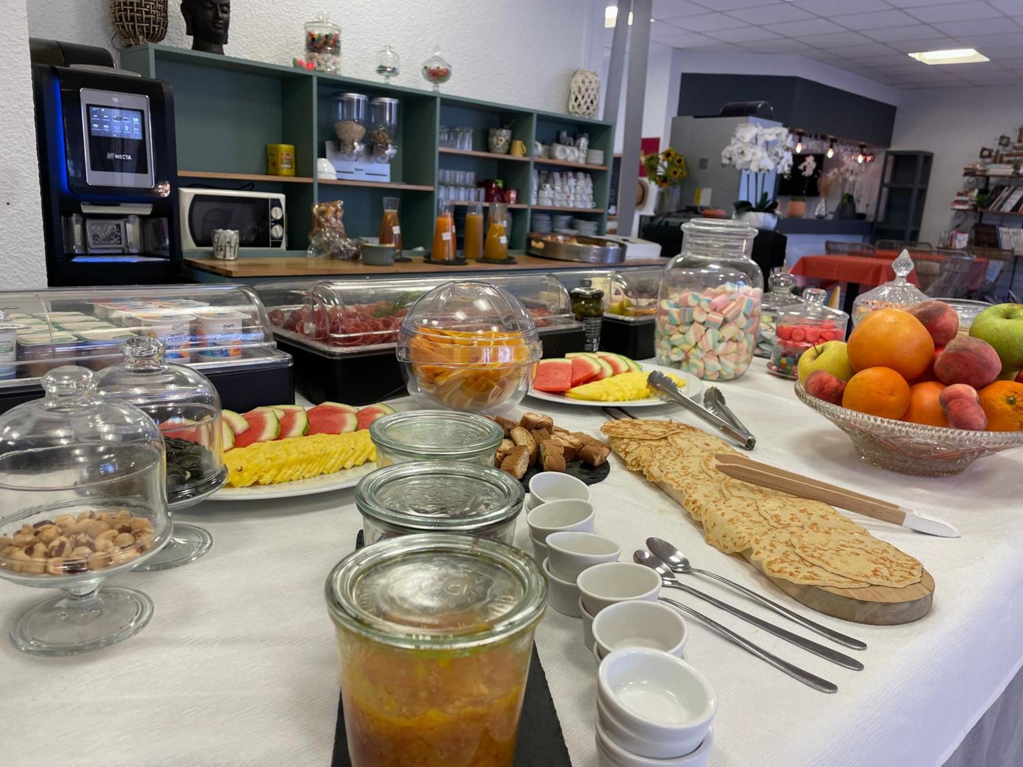 Cit'Hotel Des 2 Golfs Leucate Eksteriør billede
